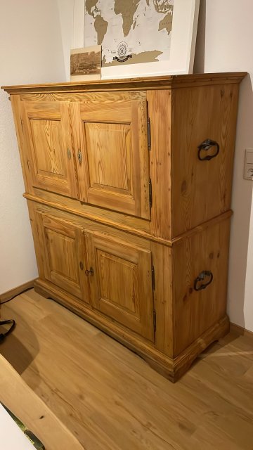 Sechstes Bild von dem Brandschrank